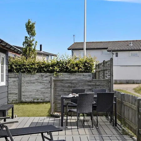 3 Bedroom Stunning In * オテルプ